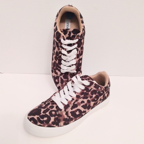 Steve Madden leopard sneakers. Size 7 1/2 - Picture 1 of 6